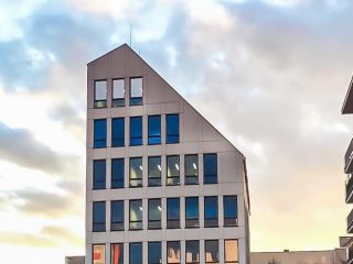 Office Kapelanka 12