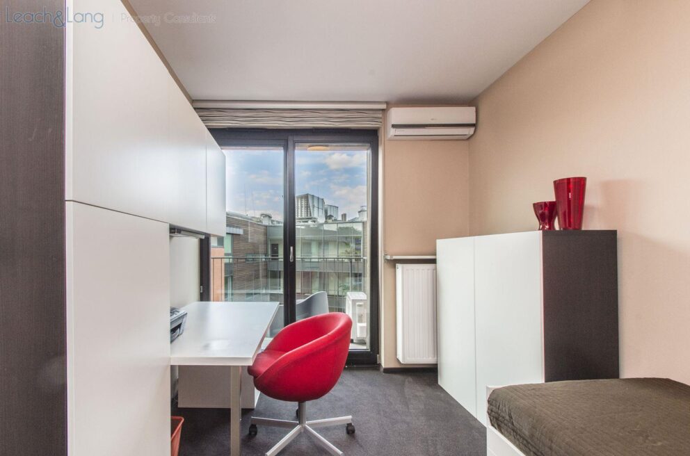 Apartment in Angel City