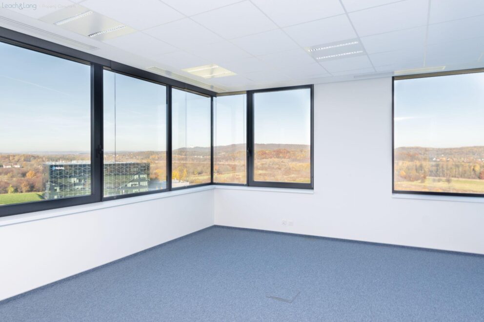 A – class office space, Krakow