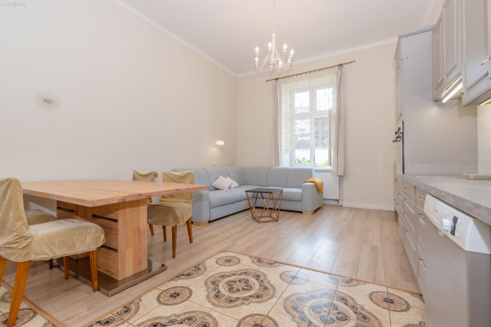 2 bedrooms apartment for rent