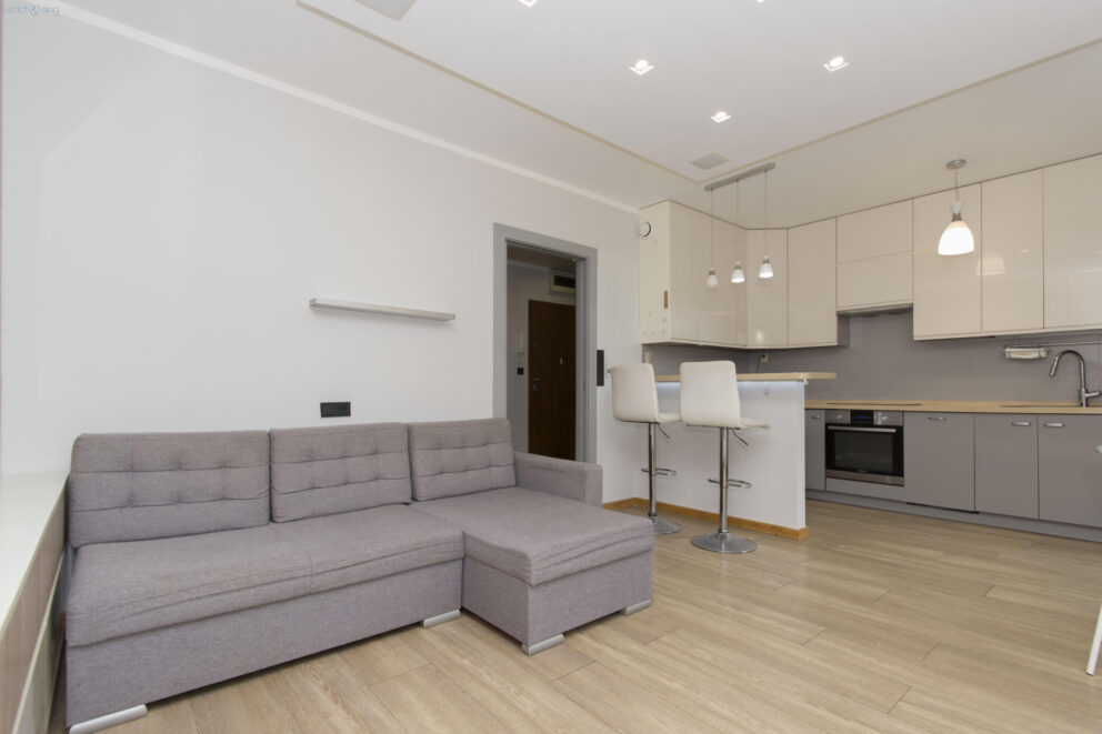Two-room apartment with a private garden